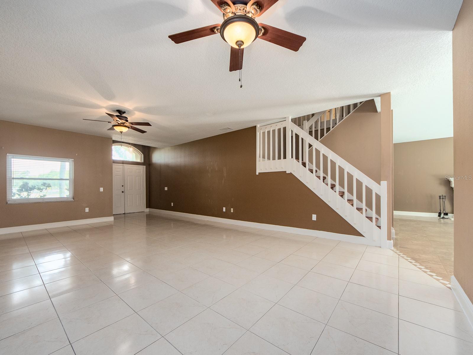 VILLAGE AT BENTLEY PARK PH II TR B-2 - Residential