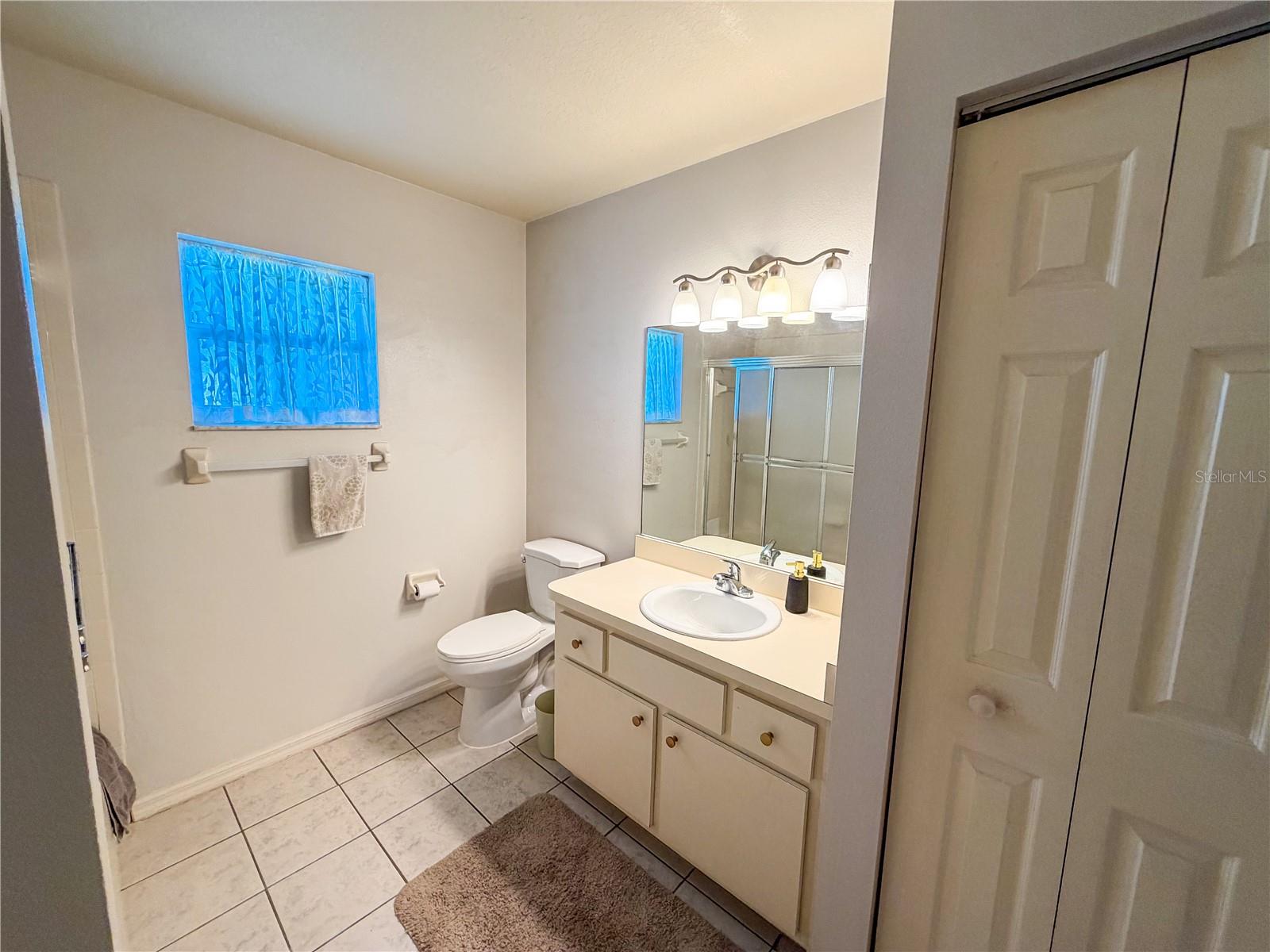 SILVER SPGS SHORES UN 17 - Residential