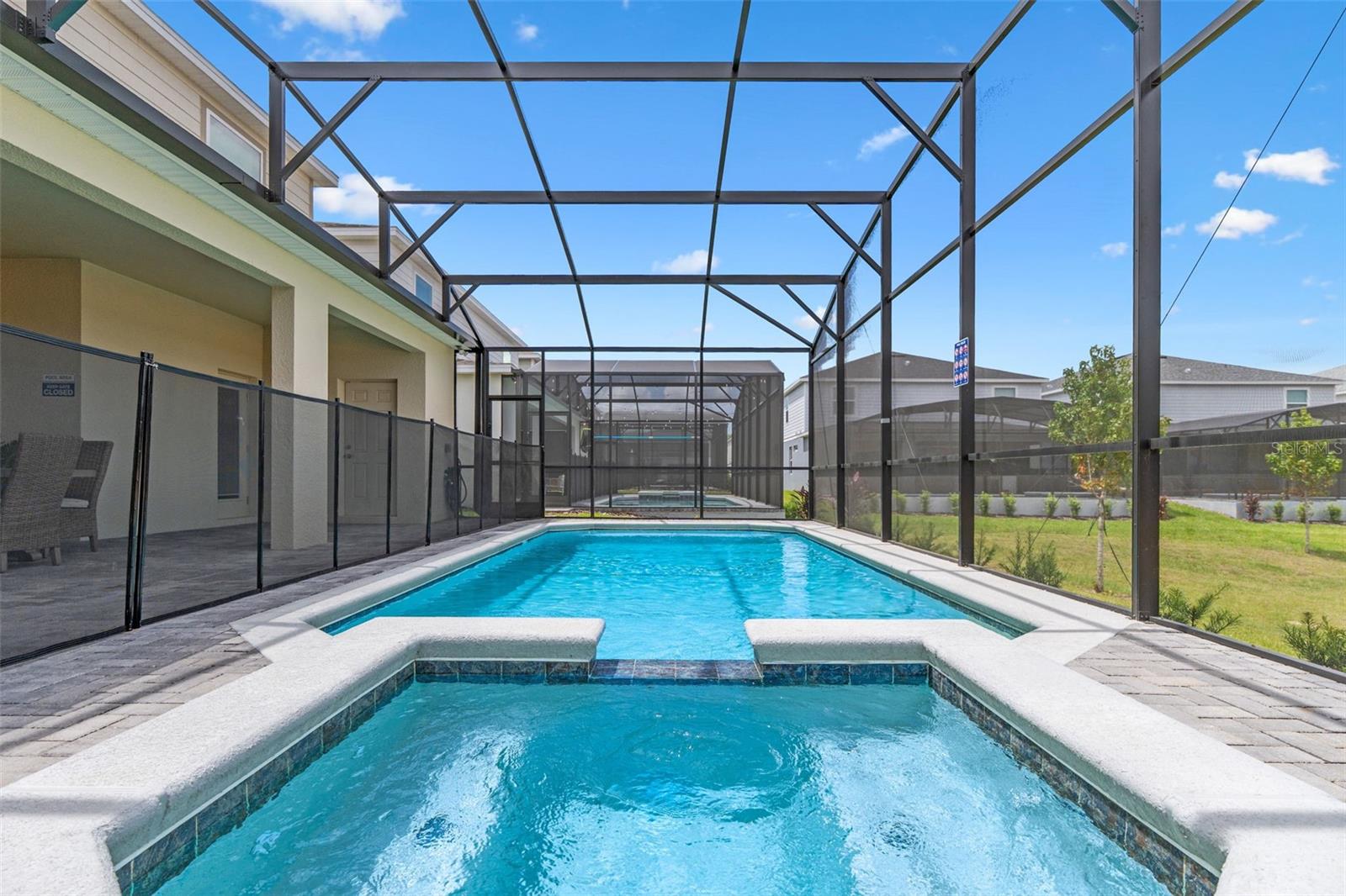 WINDSOR CAY PH 1 - Residential