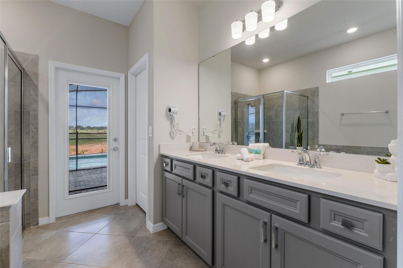 WINDSOR CAY PH 1 - Residential