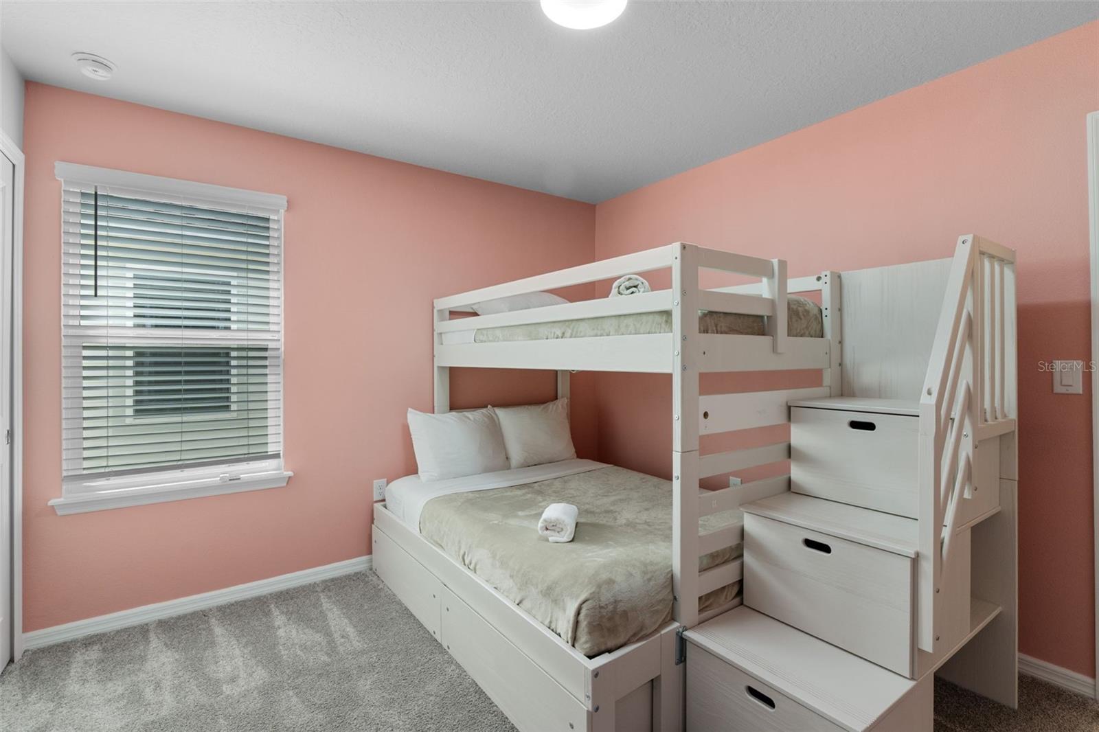 WINDSOR CAY PH 1 - Residential