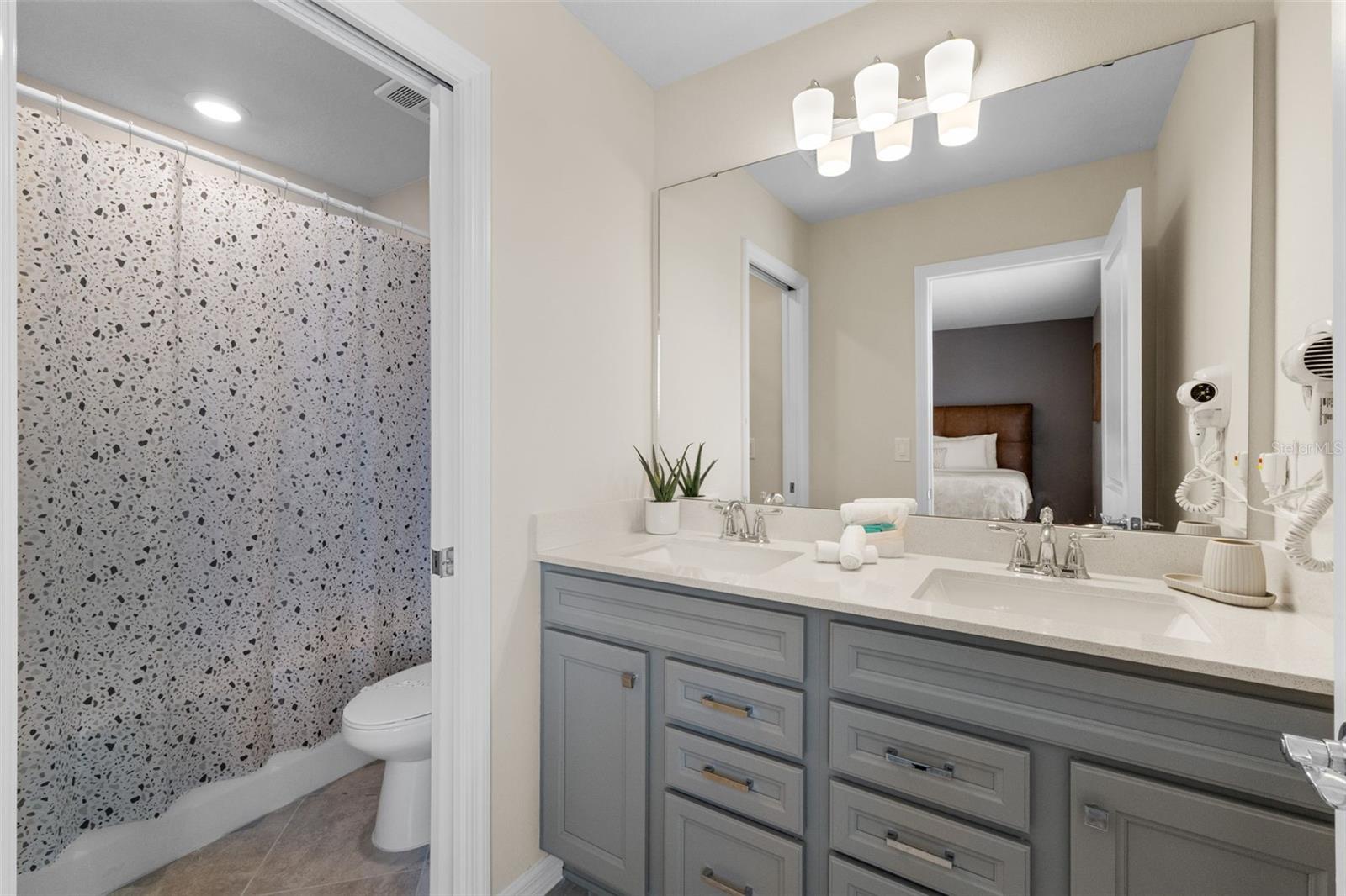 WINDSOR CAY PH 1 - Residential