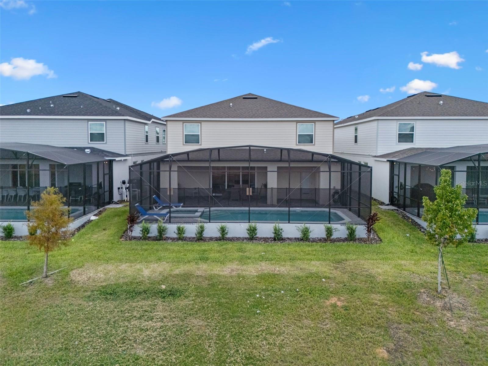 WINDSOR CAY PH 1 - Residential