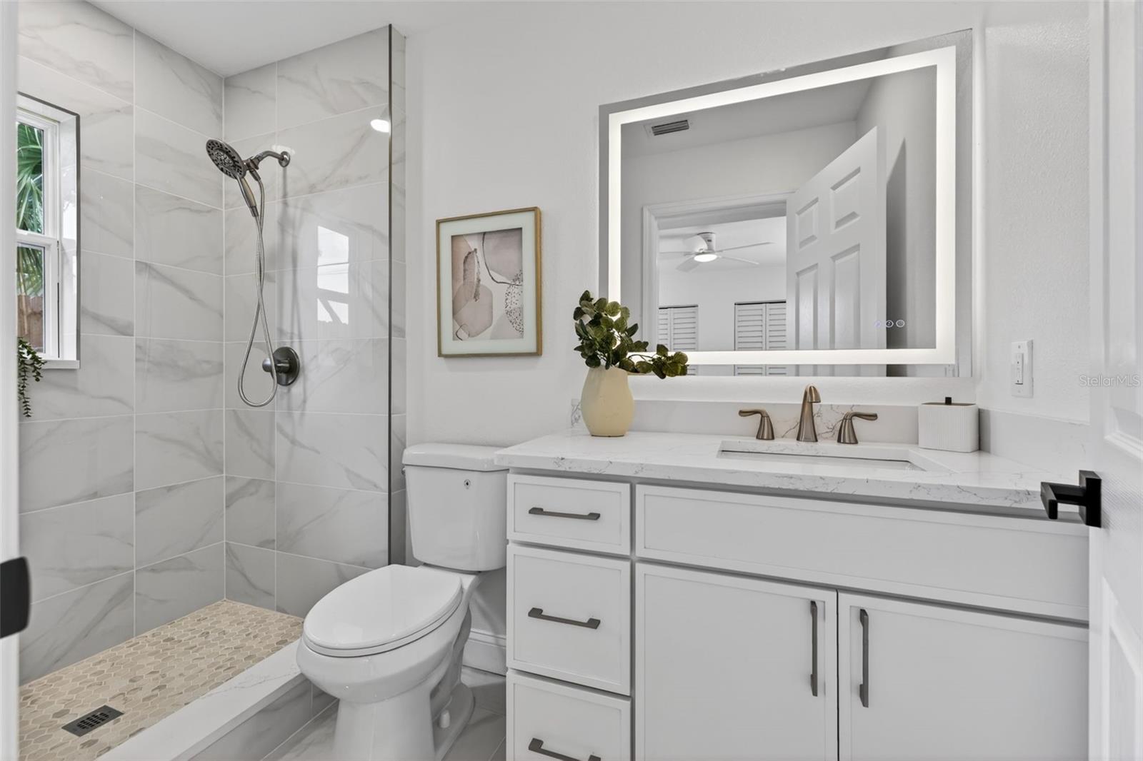 BAY PINES ESTATES - Residential