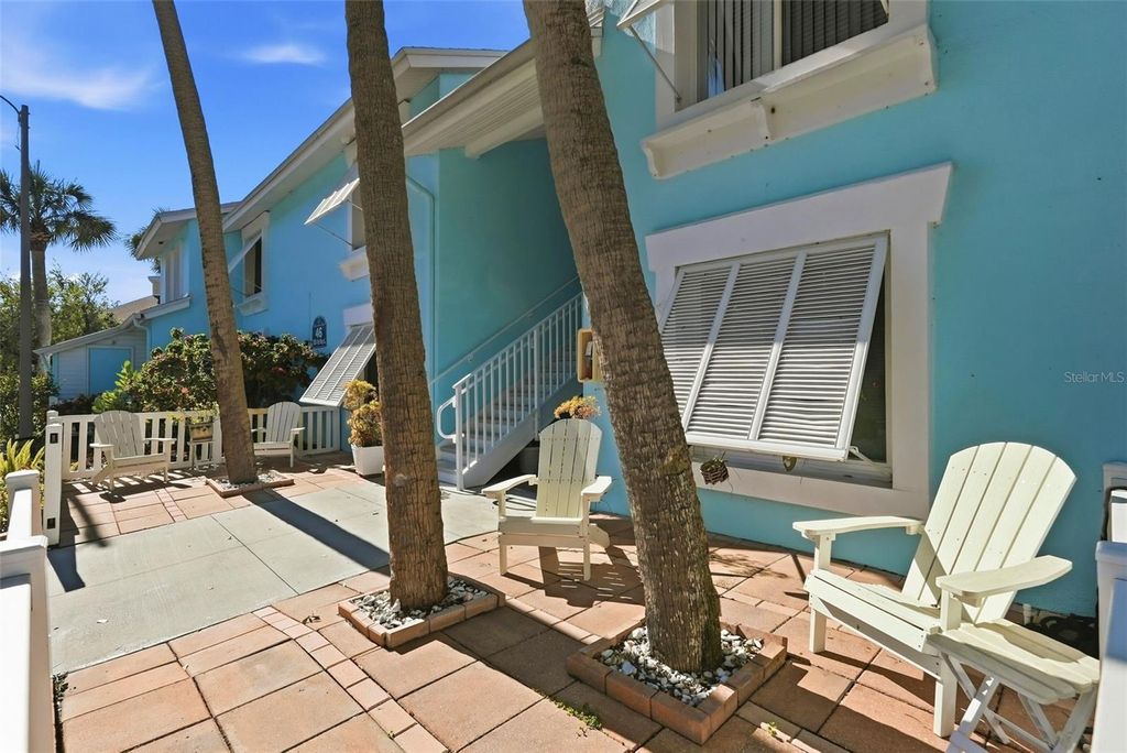 Photo of 3585 41st Way S #B, St Petersburg, FL 33711 (MLS # TB8473756)