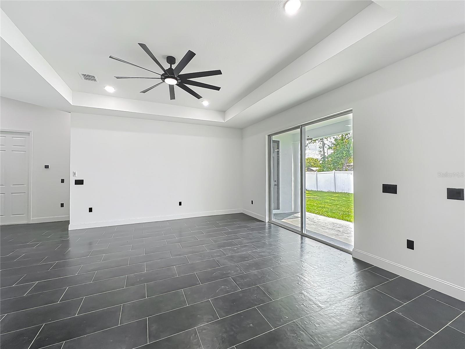 PRINCETON PLACE - Residential Lease