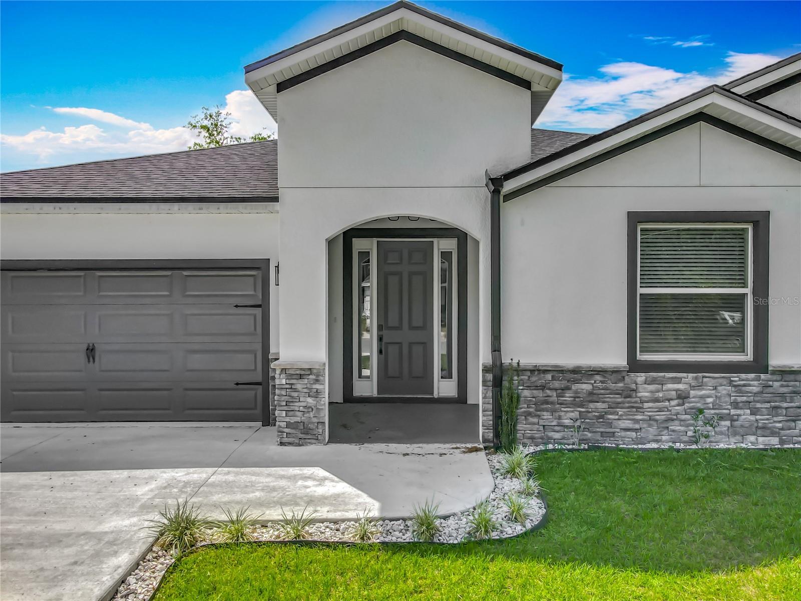 PRINCETON PLACE - Residential Lease