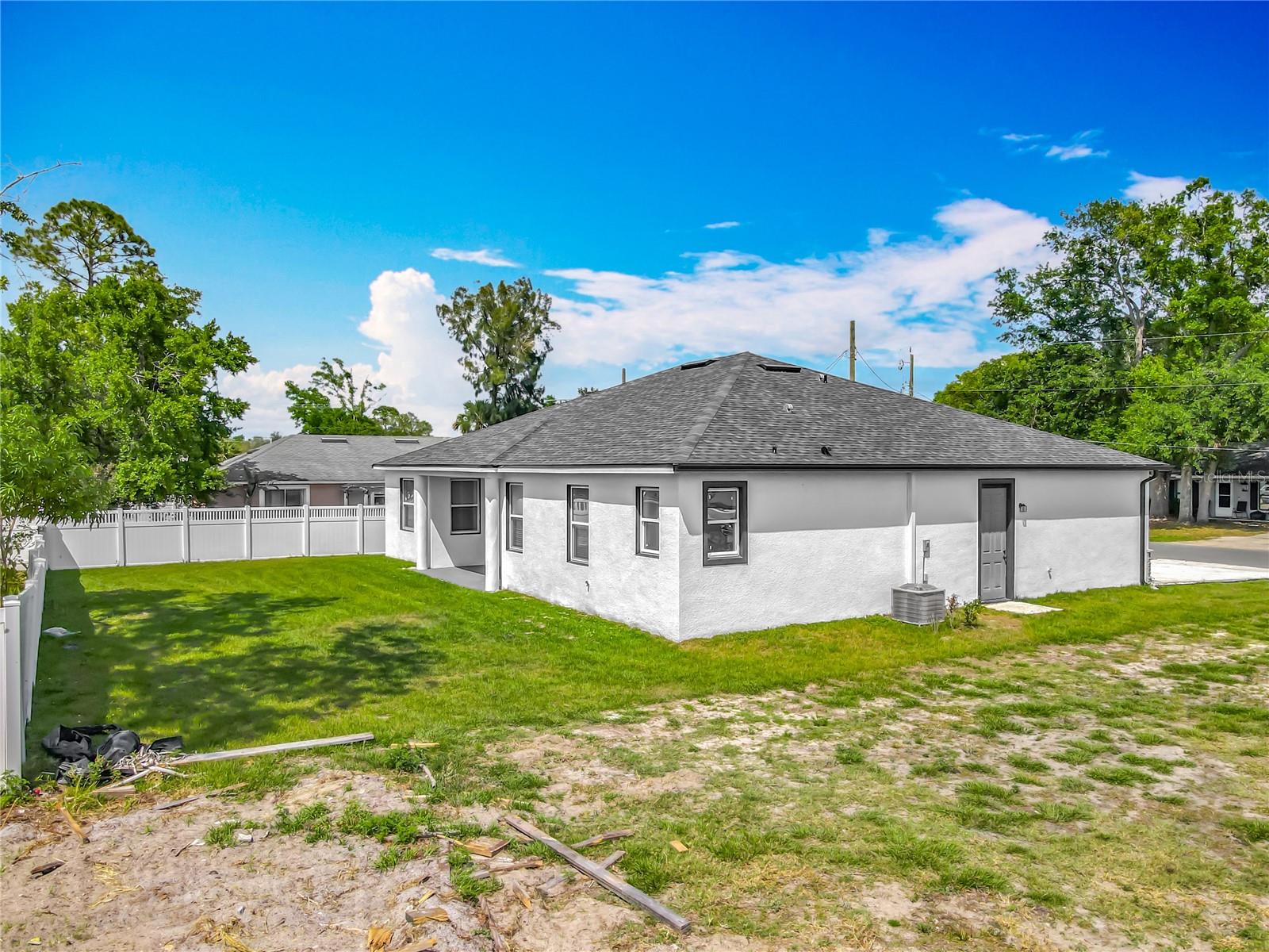 PRINCETON PLACE - Residential Lease