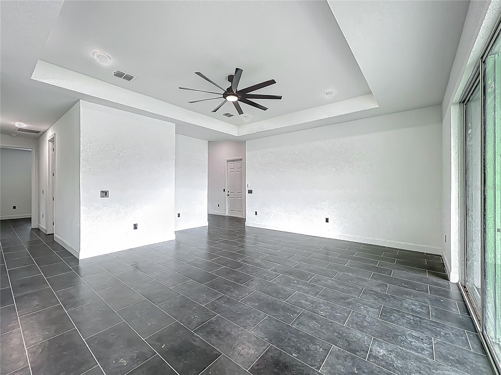 PRINCETON PLACE - Residential Lease