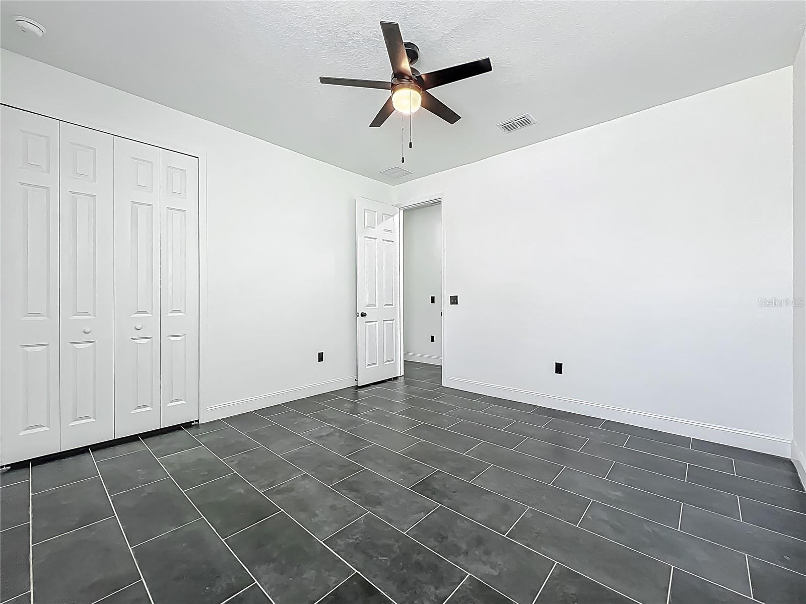 PRINCETON PLACE - Residential Lease