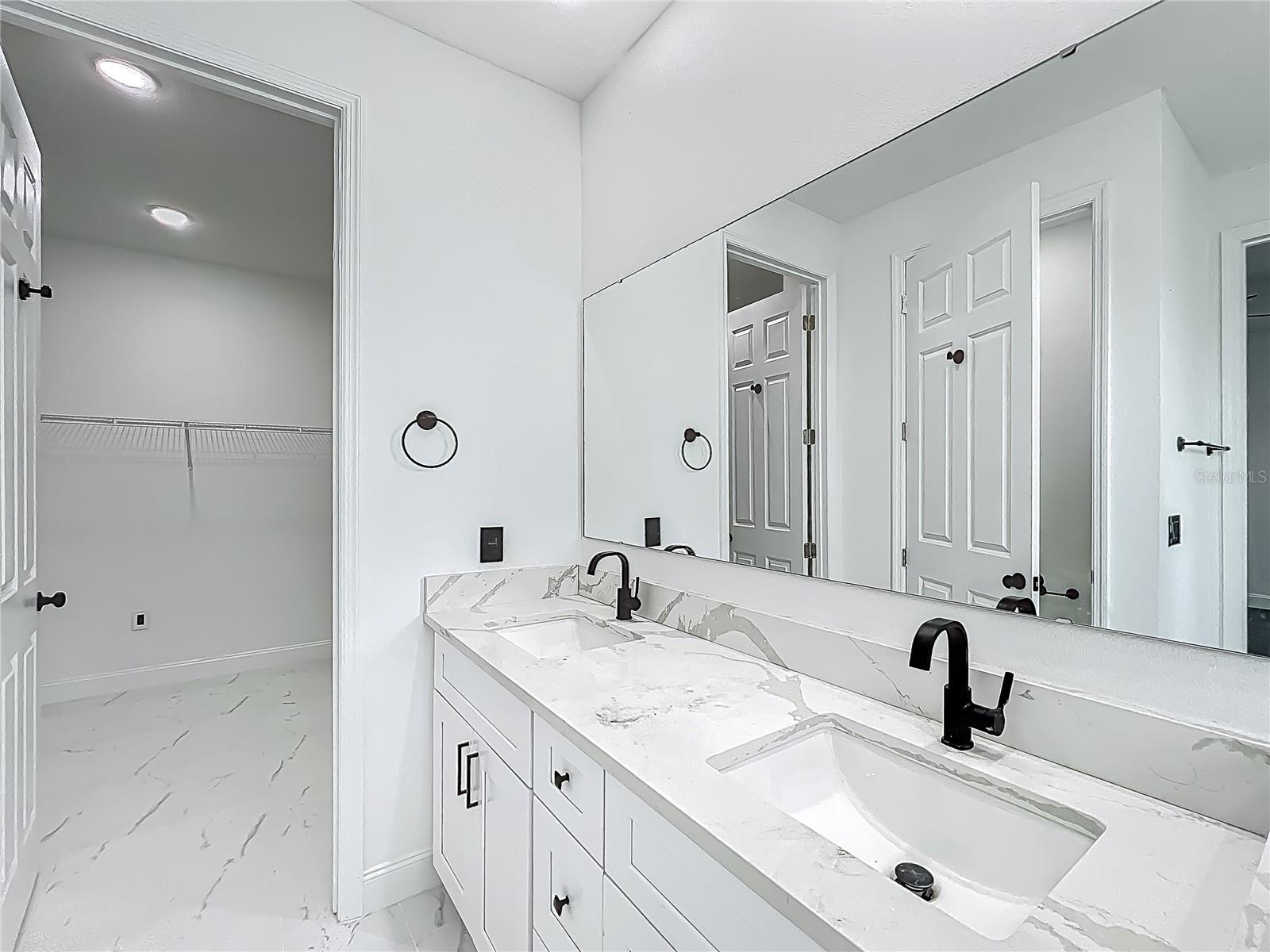 PRINCETON PLACE - Residential Lease