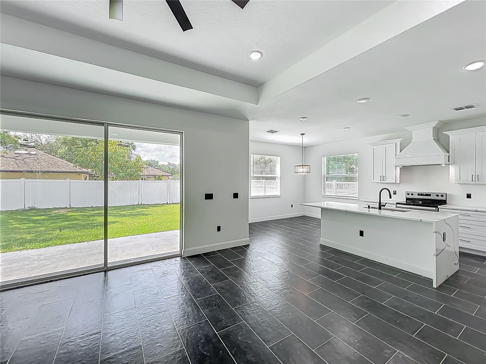 PRINCETON PLACE - Residential Lease