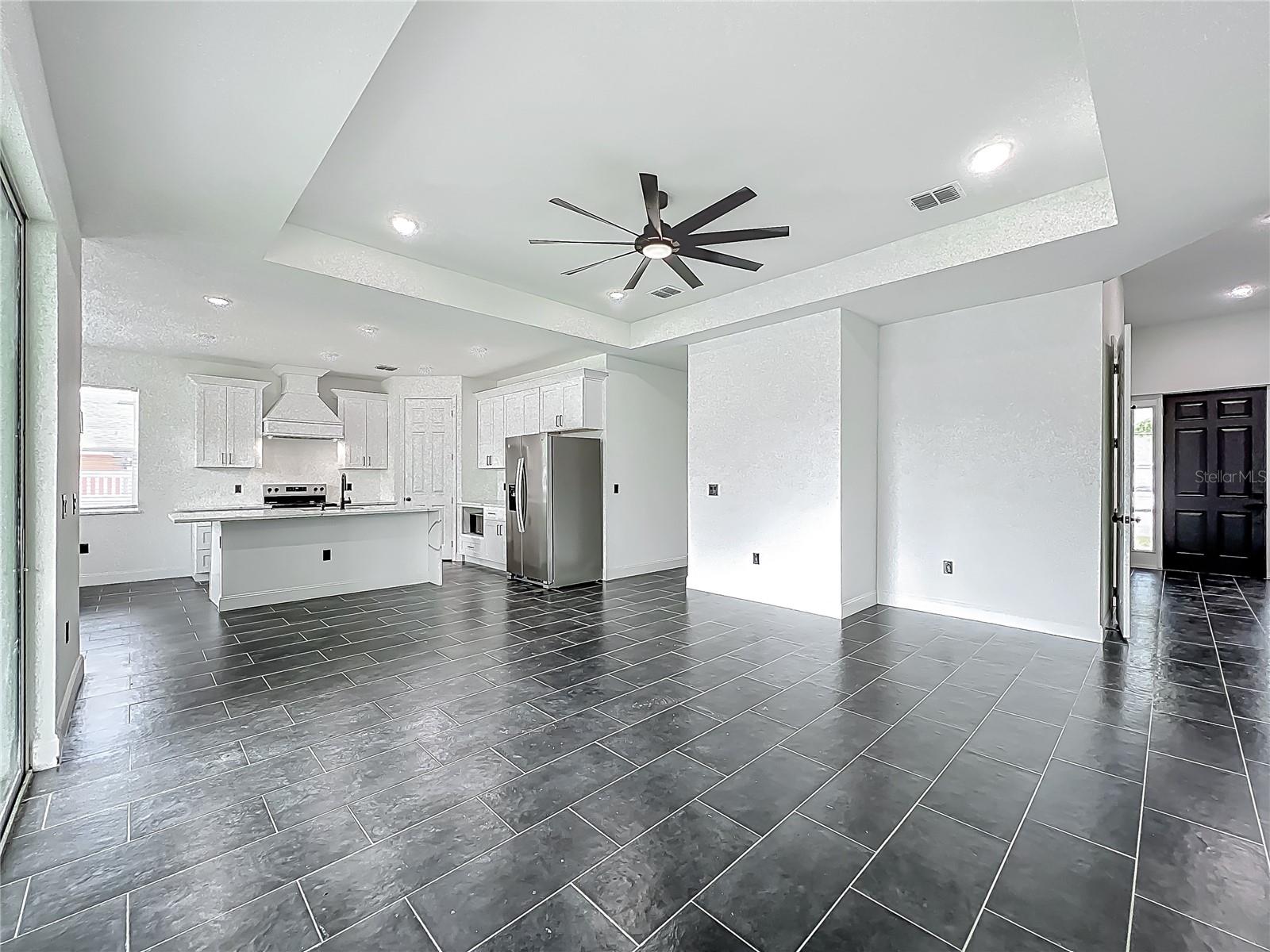 PRINCETON PLACE - Residential Lease