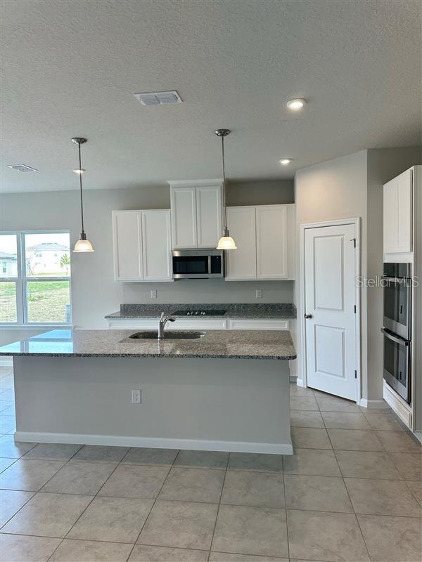 380 CROSSINGS AVENUE