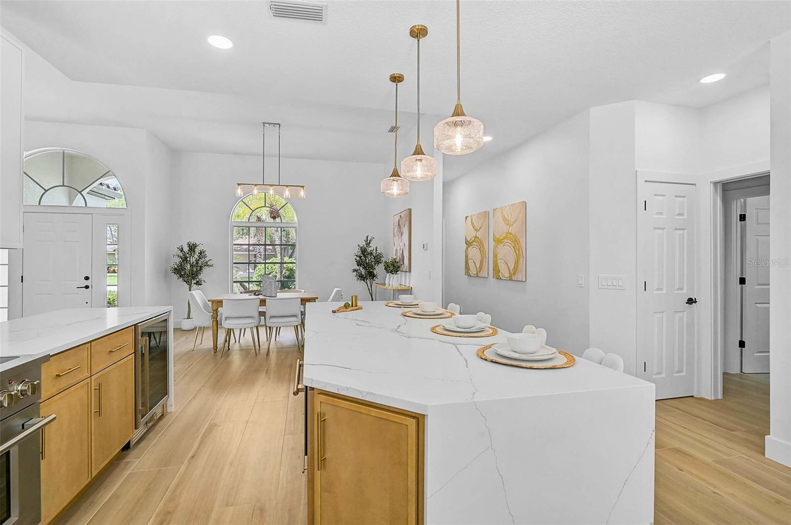 CALUSA LAKES - Residential