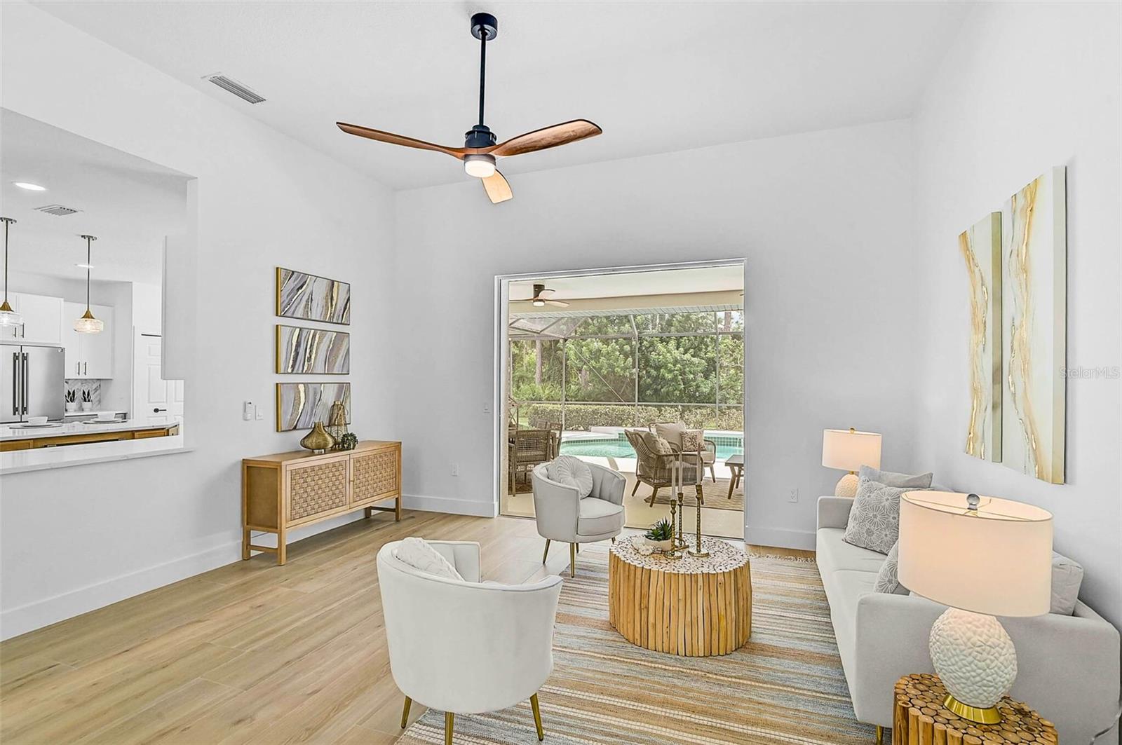 CALUSA LAKES - Residential