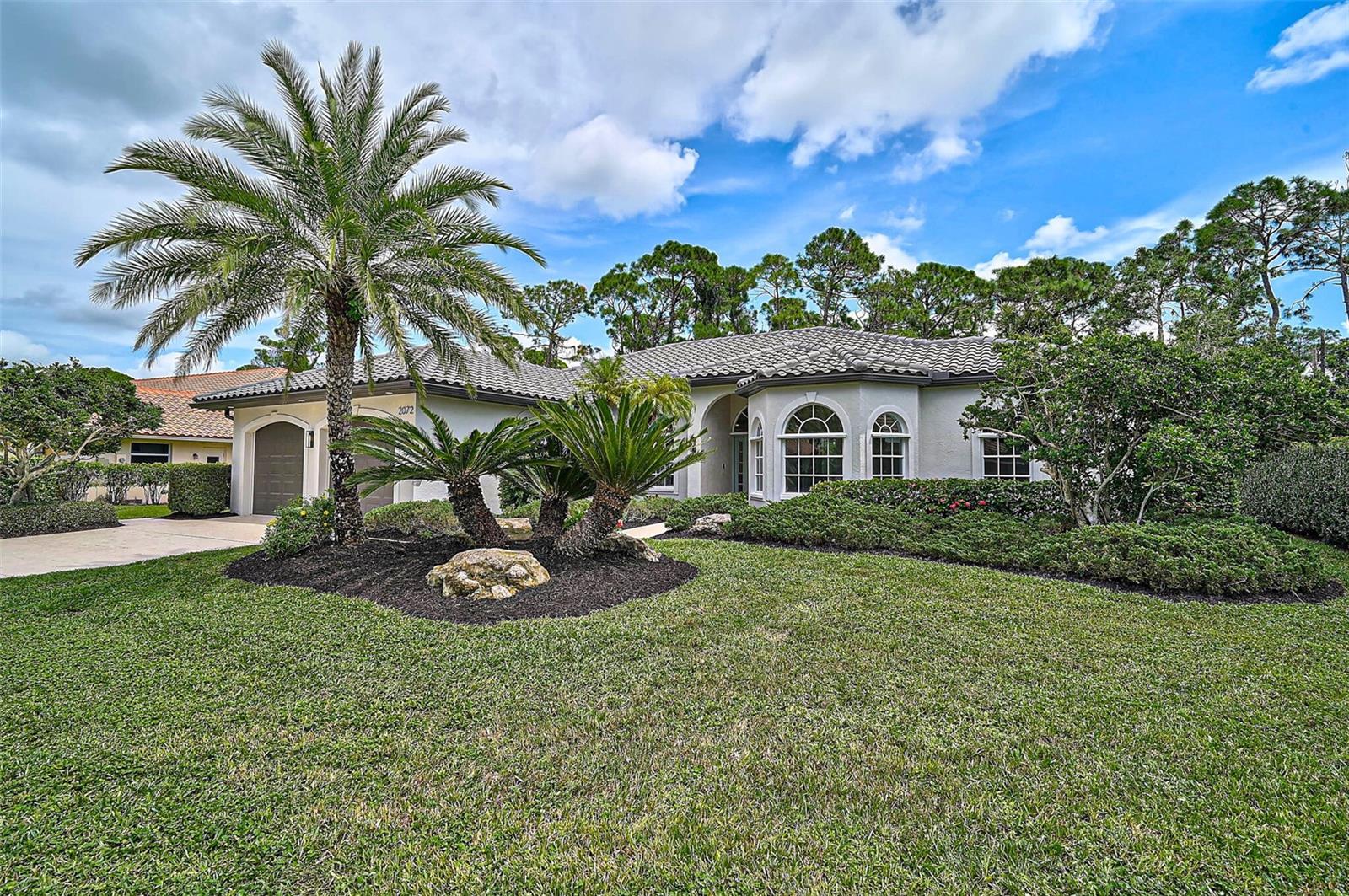 CALUSA LAKES - Residential