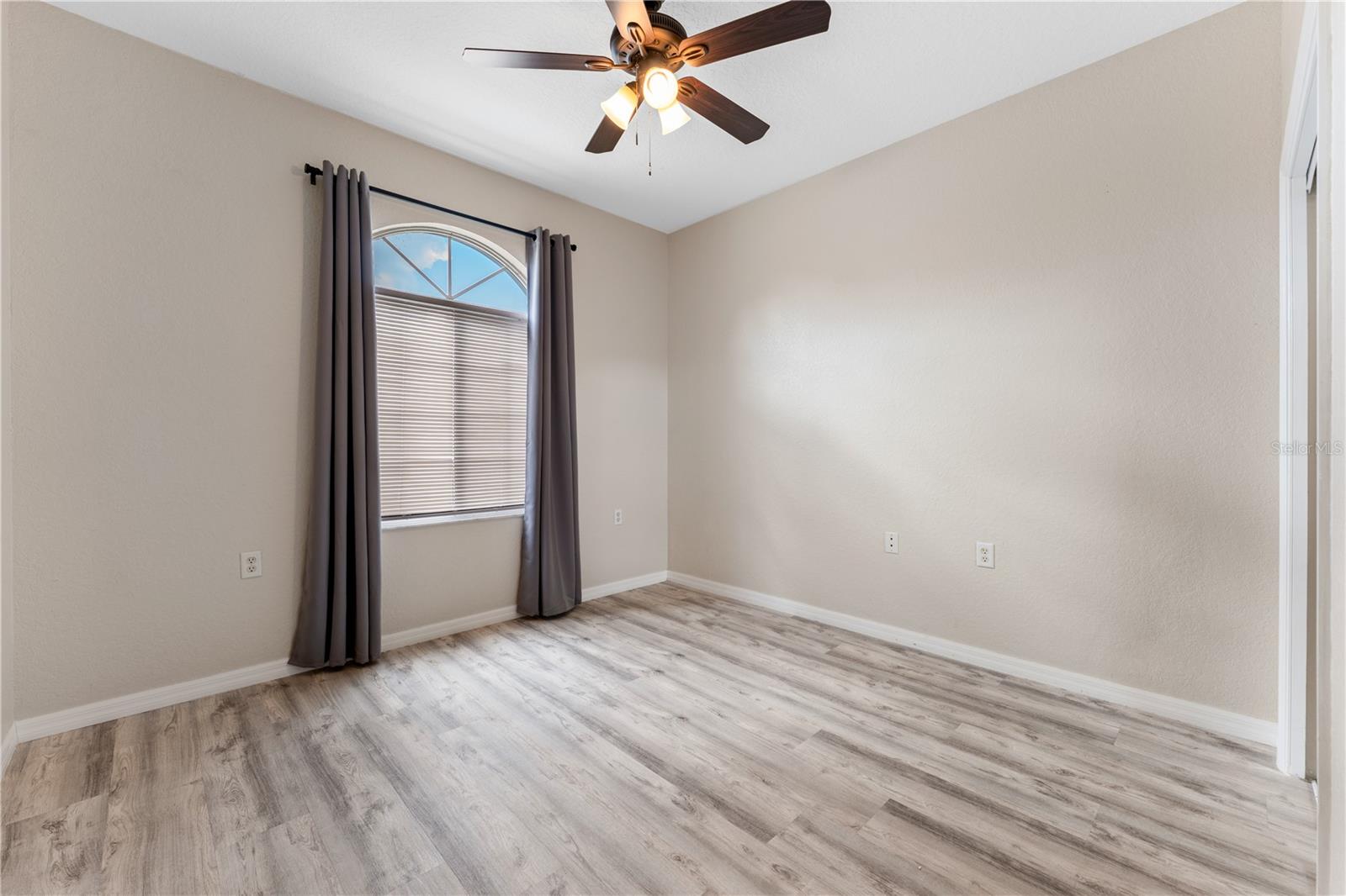 LAKE MARION GOLF RESORT CONDOMINIUM - Residential