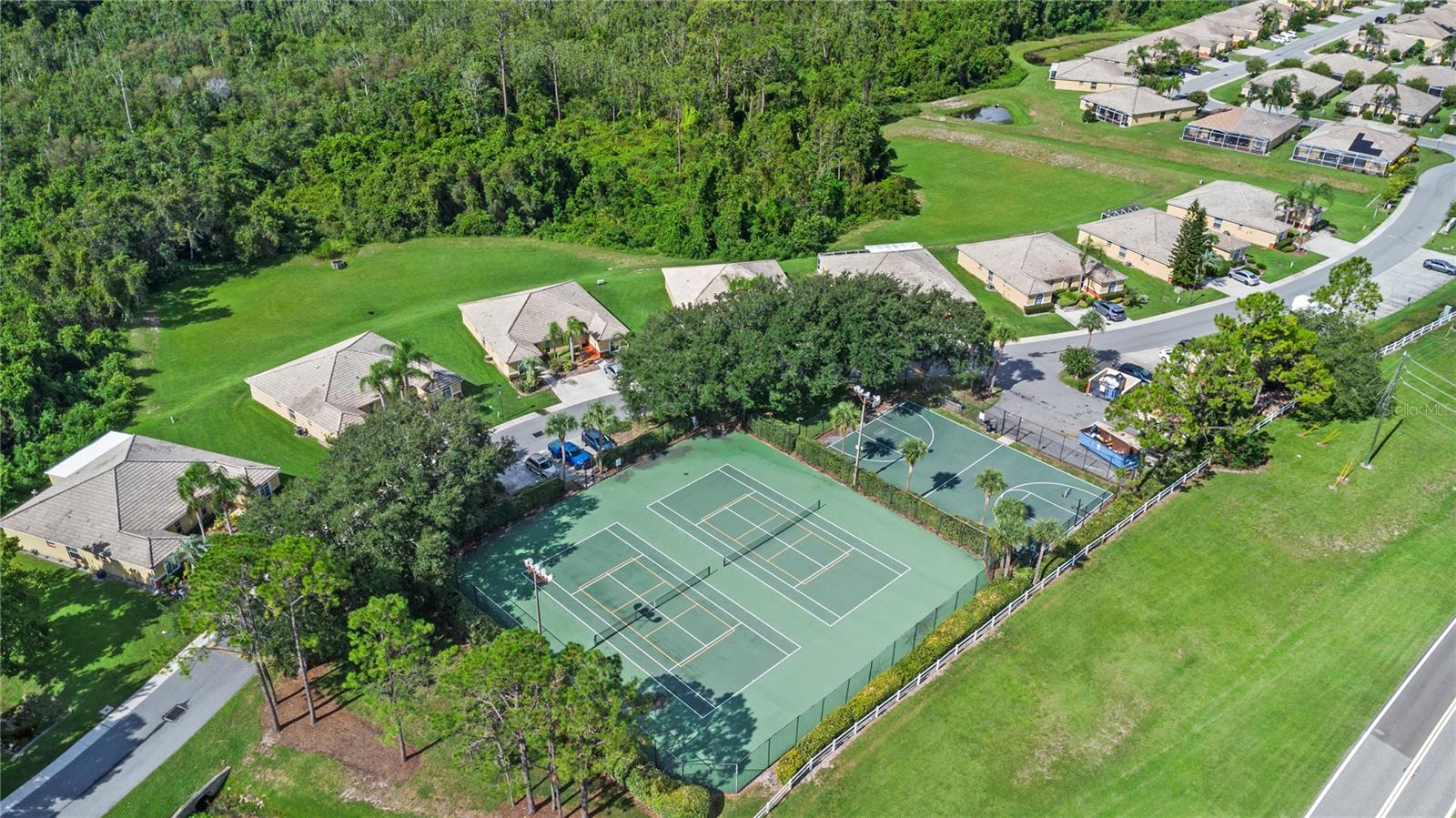 LAKE MARION GOLF RESORT CONDOMINIUM - Residential