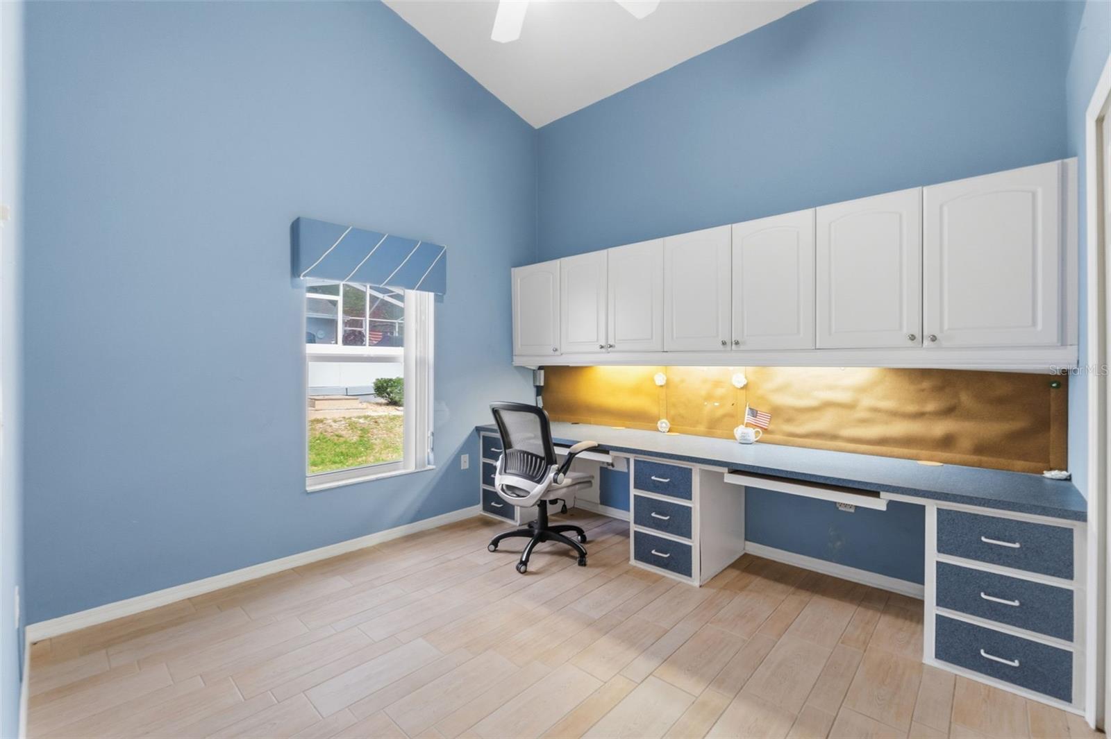 WELLINGTON AT SEVEN HILLS PH 1 - Residential