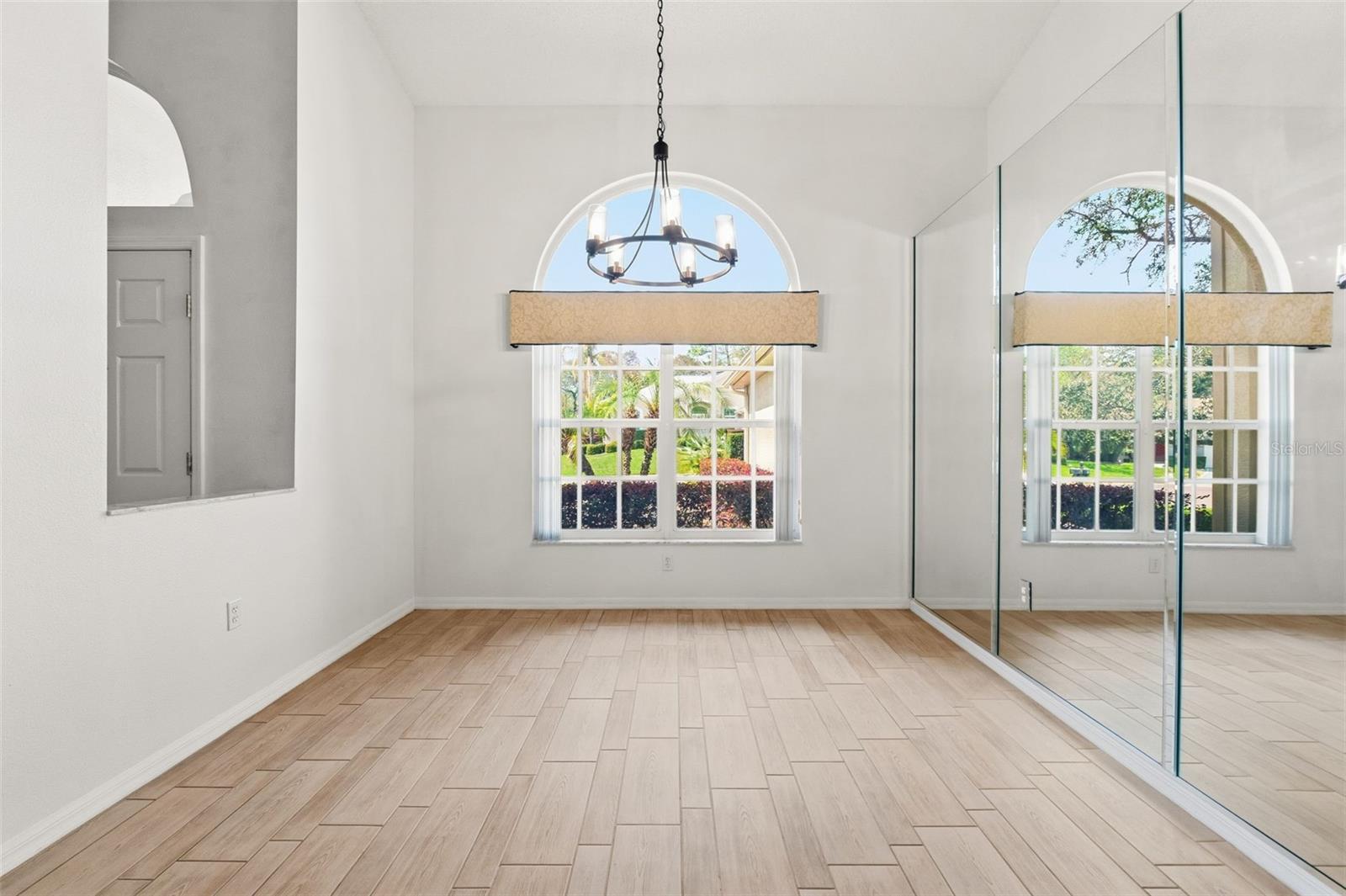 WELLINGTON AT SEVEN HILLS PH 1 - Residential