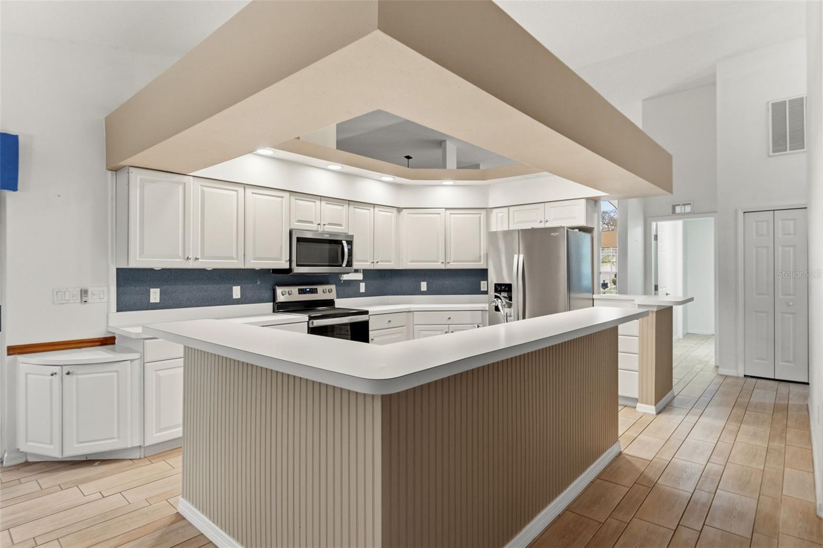 WELLINGTON AT SEVEN HILLS PH 1 - Residential