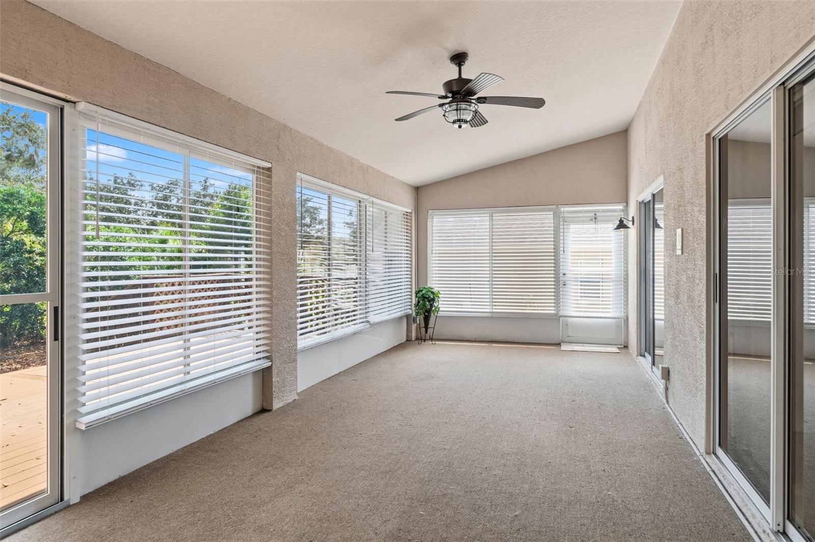 WELLINGTON AT SEVEN HILLS PH 1 - Residential