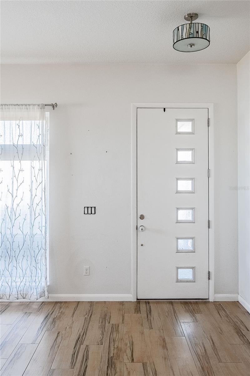 SUTTON PLACE PH 01 - Residential