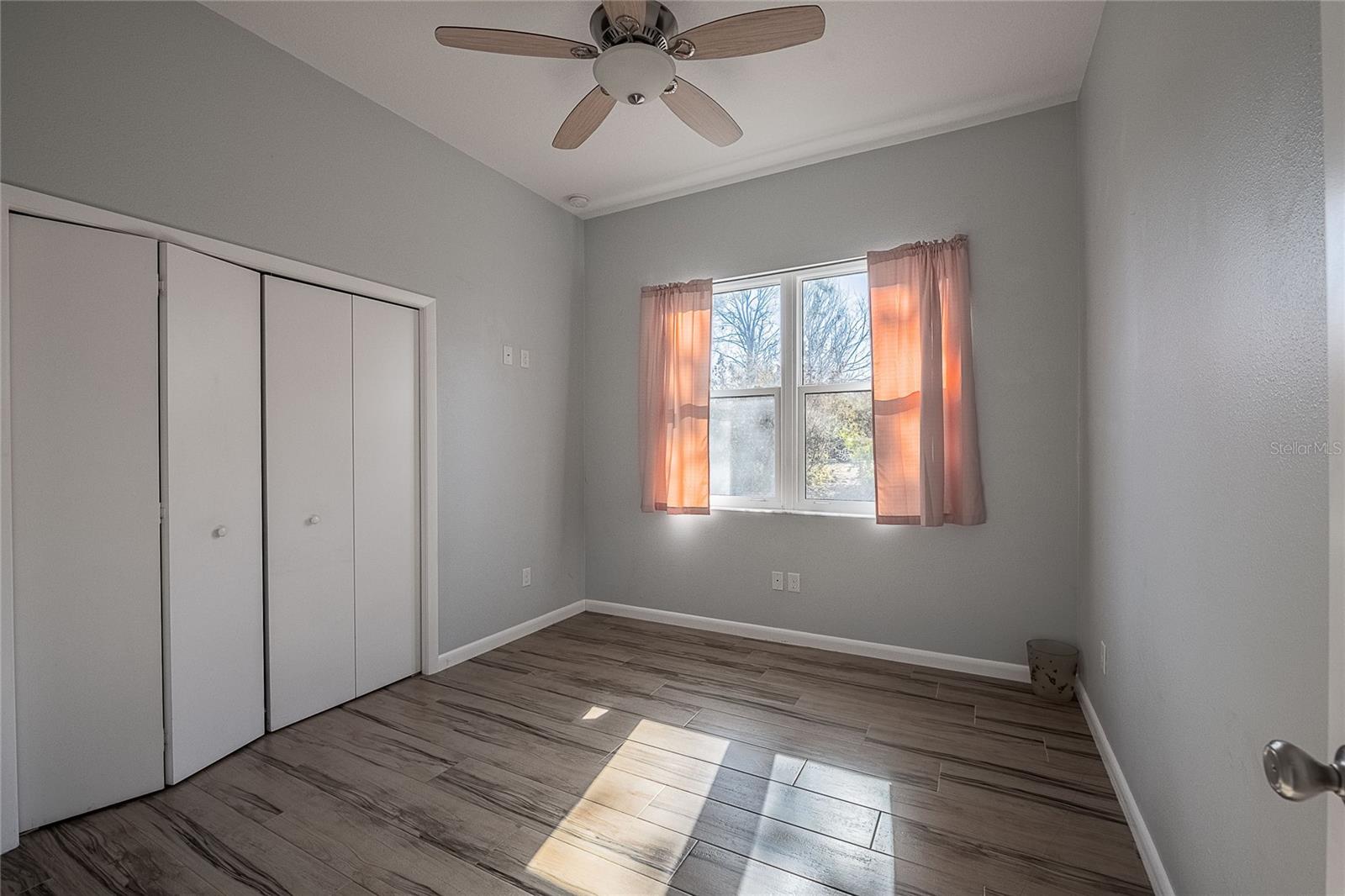 SUTTON PLACE PH 01 - Residential