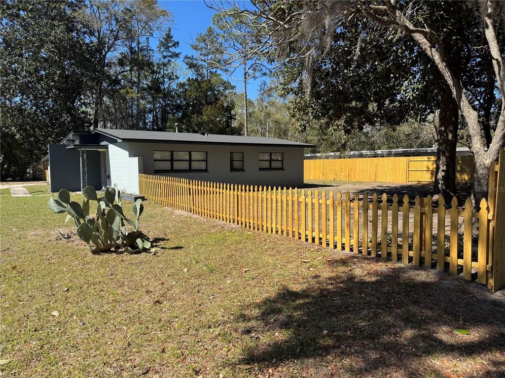 Photo of Gainesville, FL 32609 (MLS # A4684277)