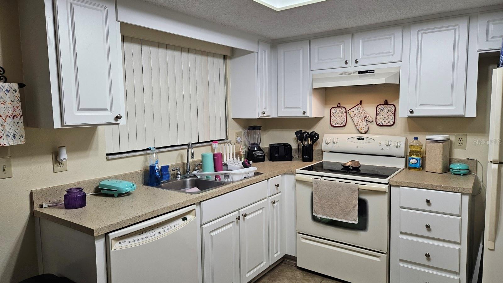 COUNTRY RIDGE ADD - Residential