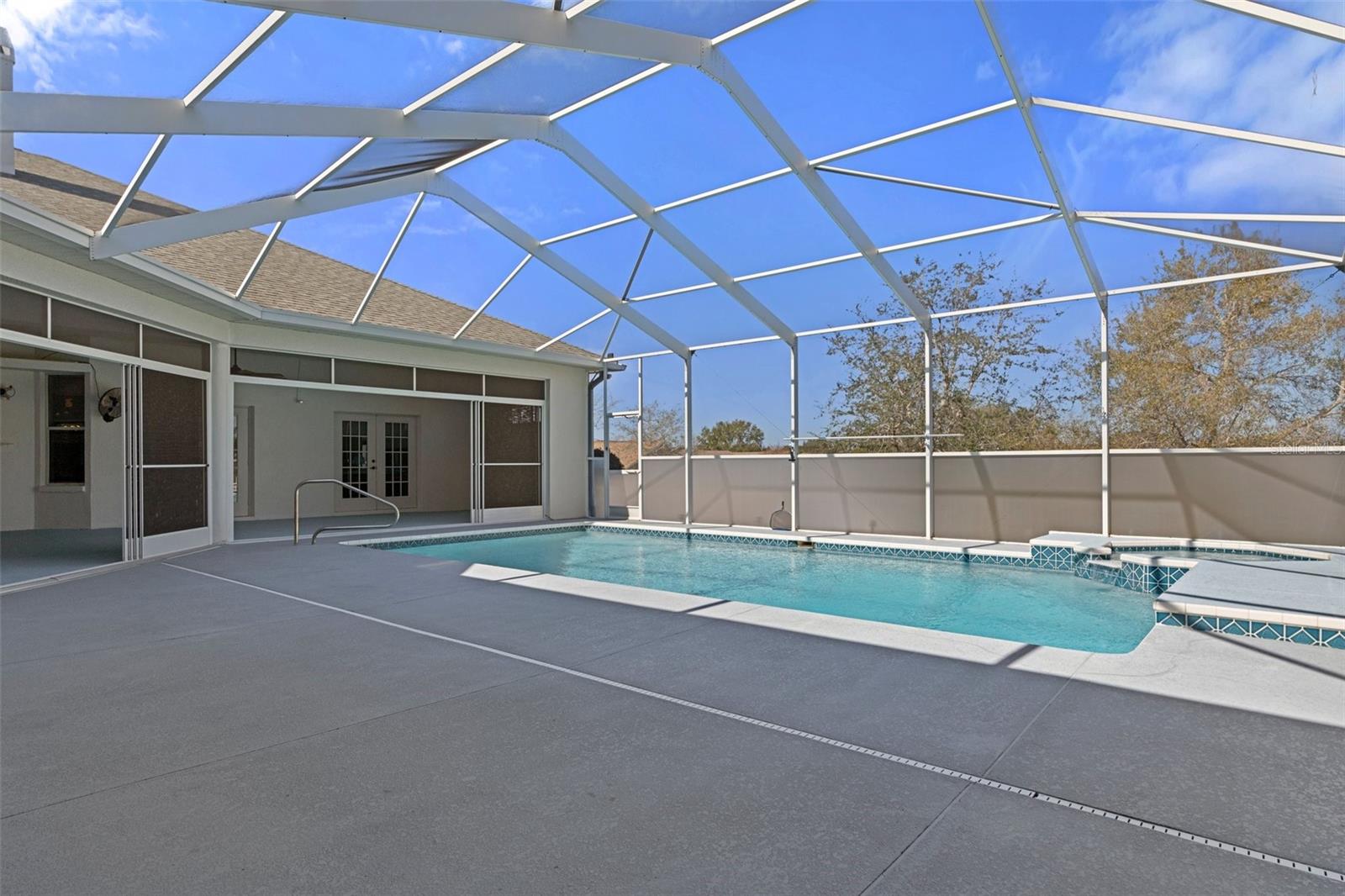 PADRONS WEST LINDEN ESTATES - Residential