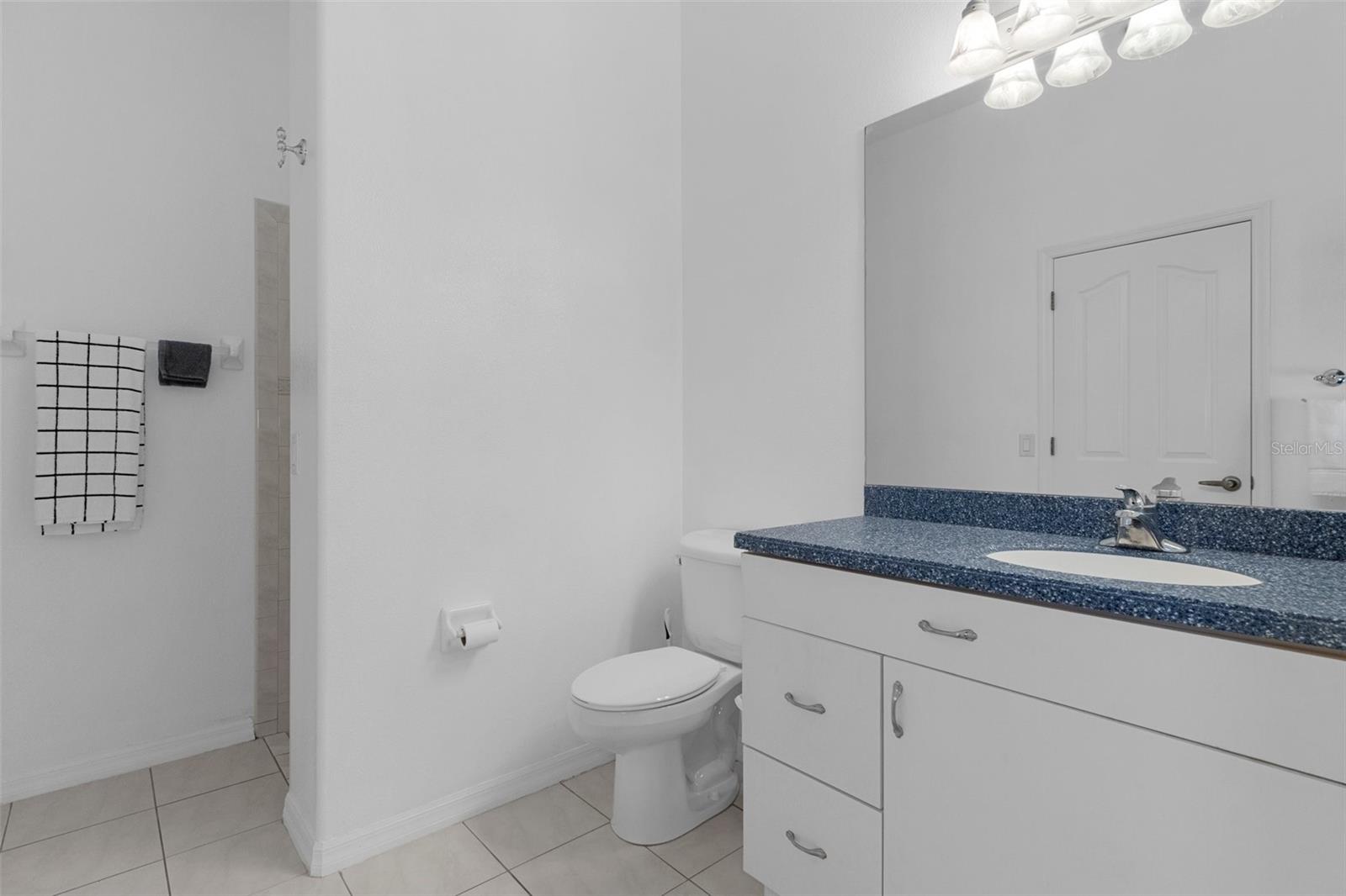 PADRONS WEST LINDEN ESTATES - Residential