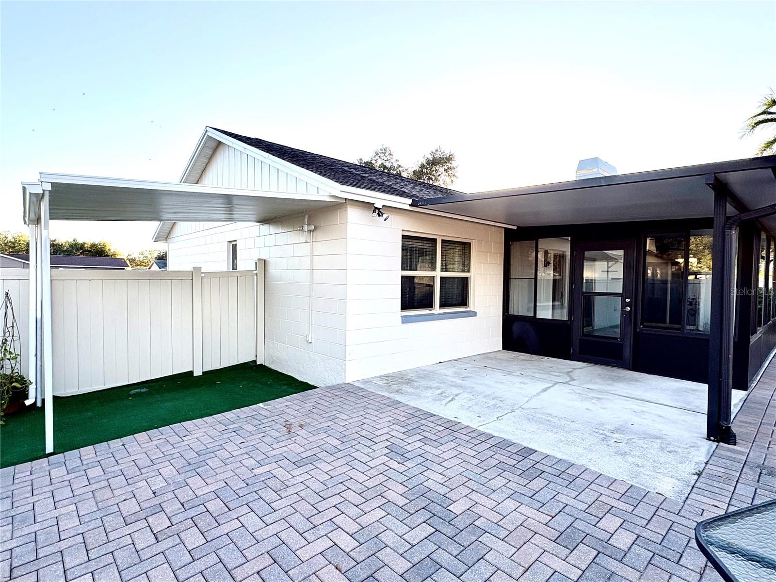 CARROLLWOOD MEADOWS UNIT VII P - Residential Lease