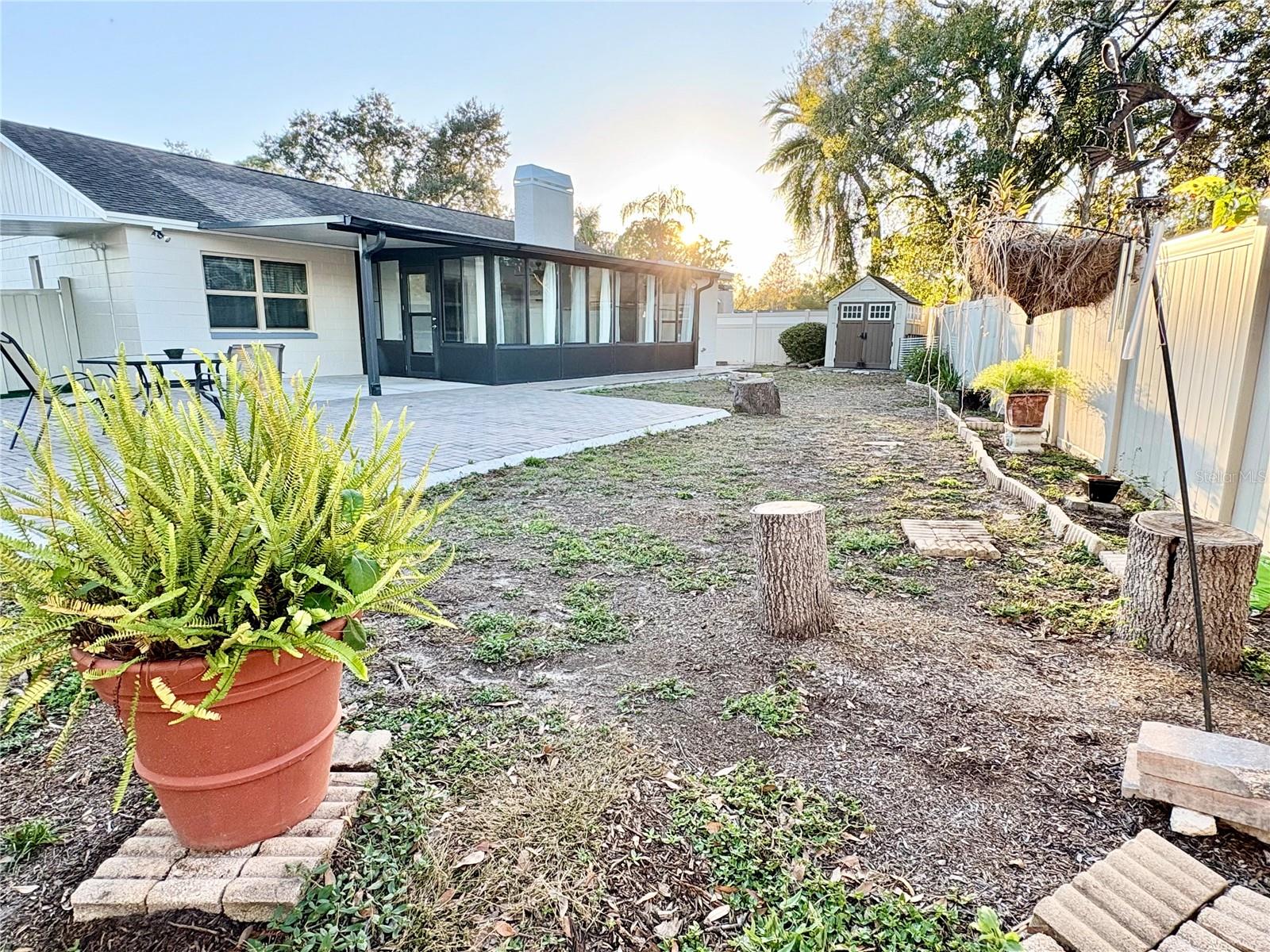 CARROLLWOOD MEADOWS UNIT VII P - Residential Lease