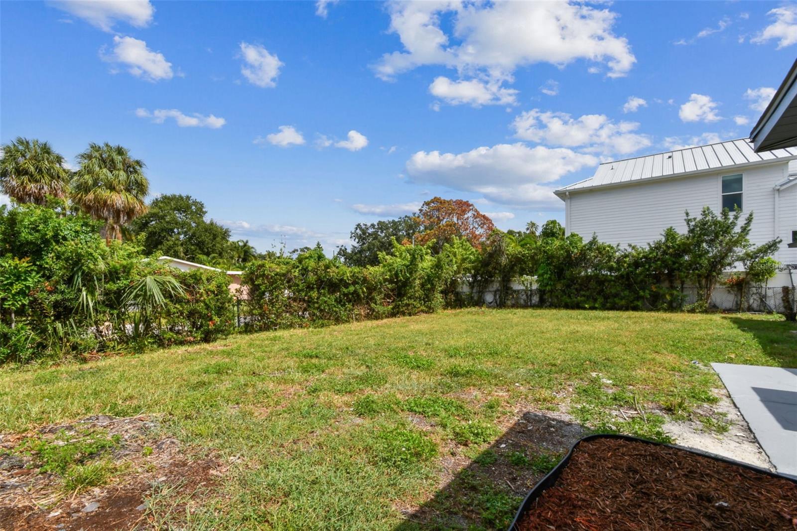 BAYSHORE ESTATES NO 2 - Residential Lease