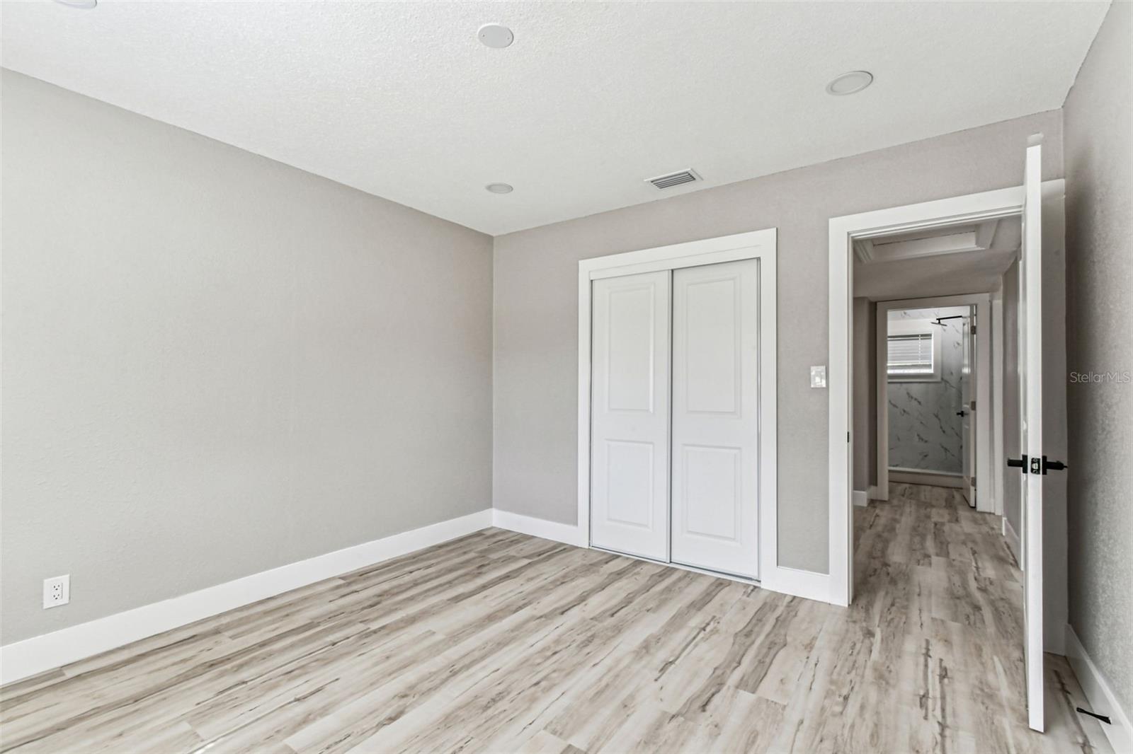 BAYSHORE ESTATES NO 2 - Residential Lease