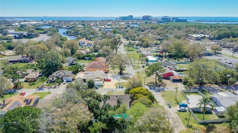 A home in TAMPA