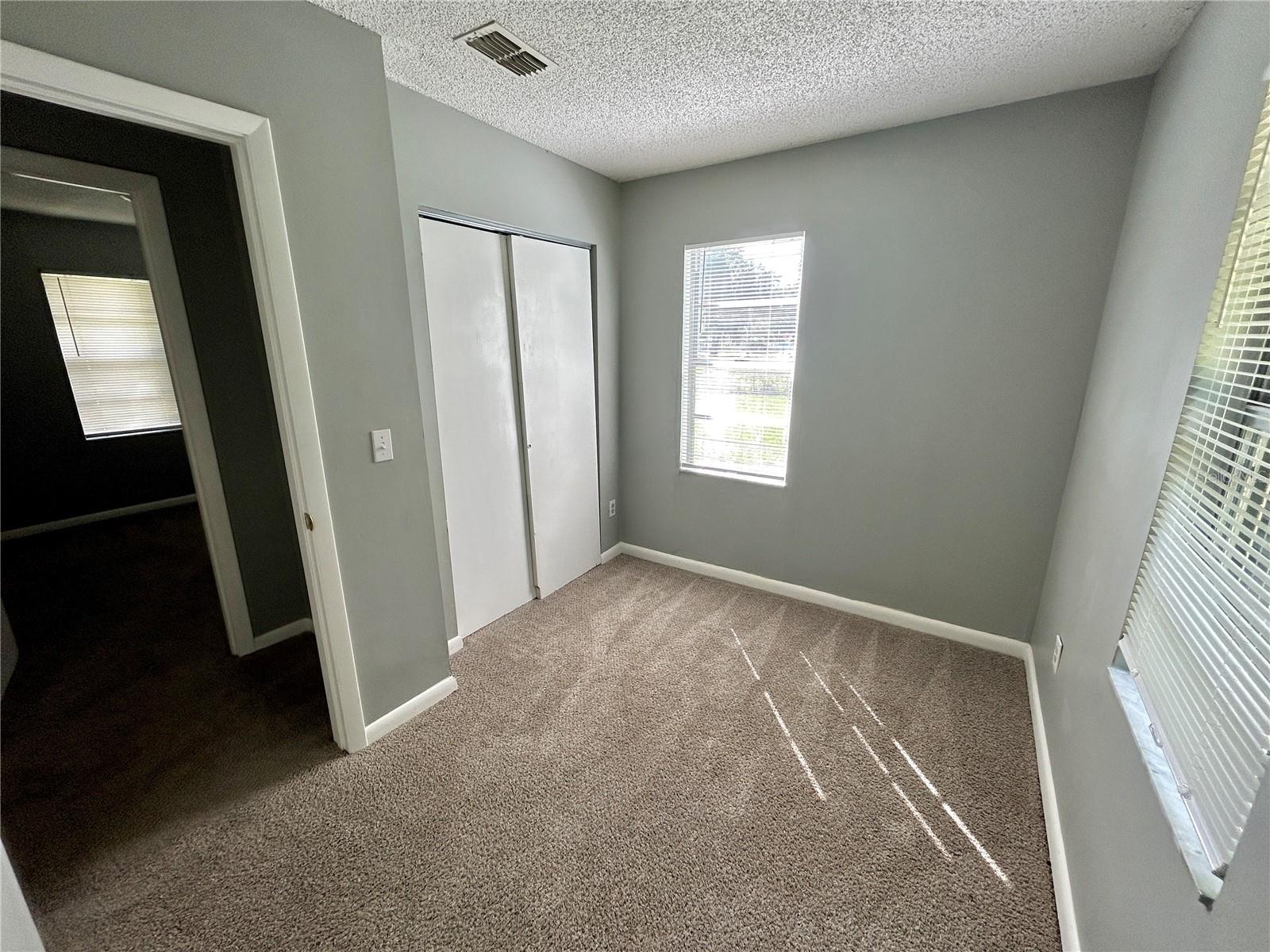 LYNWOOD PARK - Residential Lease