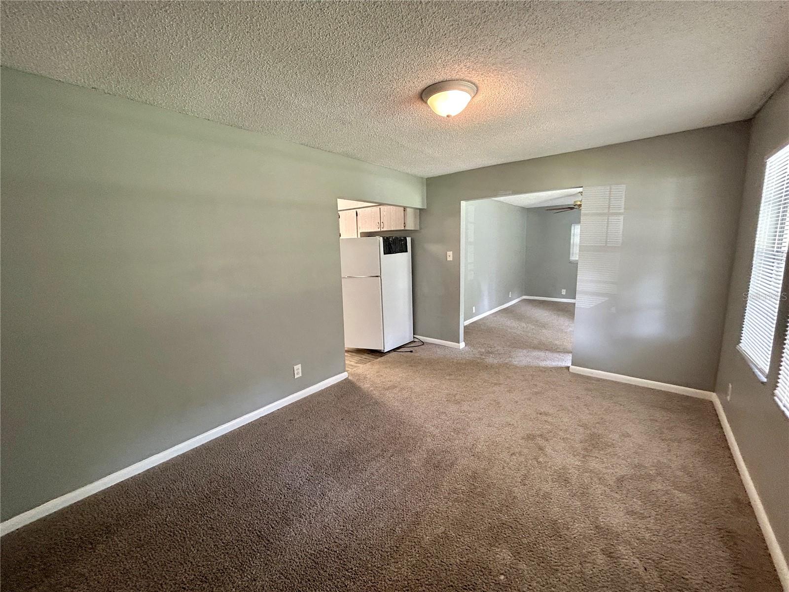 LYNWOOD PARK - Residential Lease