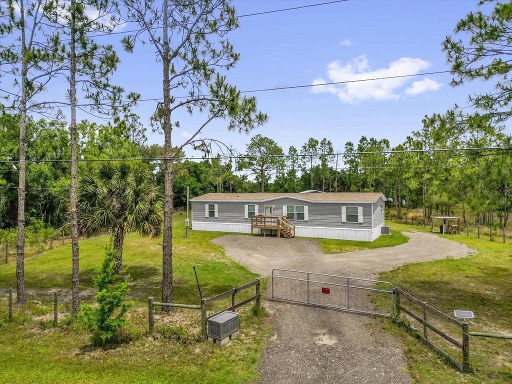Photo of 9165 Luna Drive, Saint Cloud, FL 34773 (MLS # S5149303)