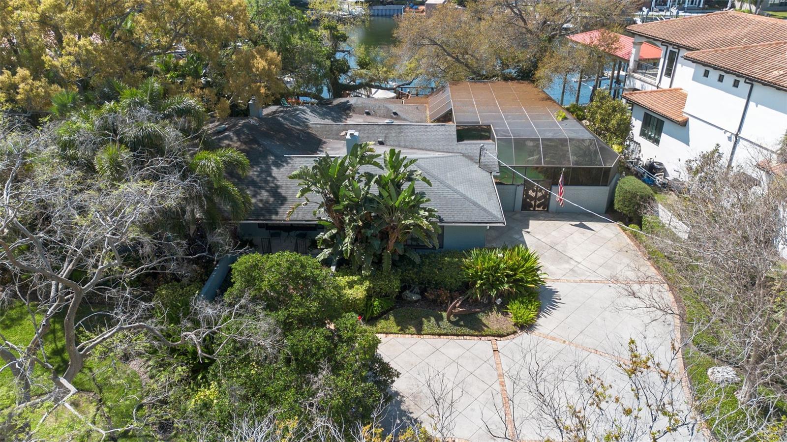 DAVIS ISLANDS PB10 PG52 TO 57 - Residential