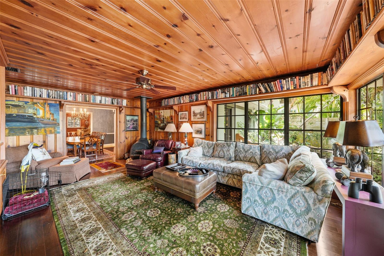 DAVIS ISLANDS PB10 PG52 TO 57 - Residential