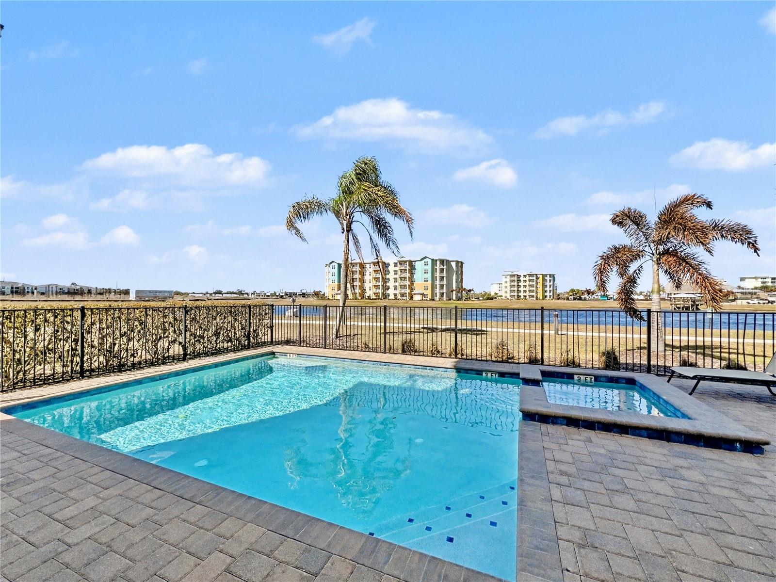 3052 PARROT HEAD PLACE