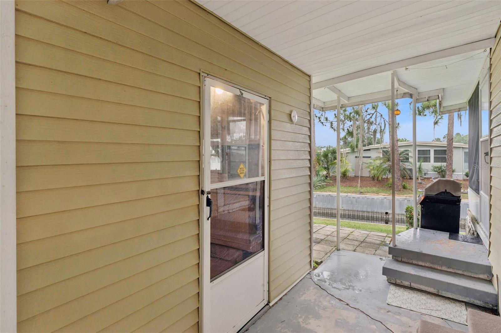 EUSTIS COUNTRY CLUB MANOR MHP UNIT 02A - Residential
