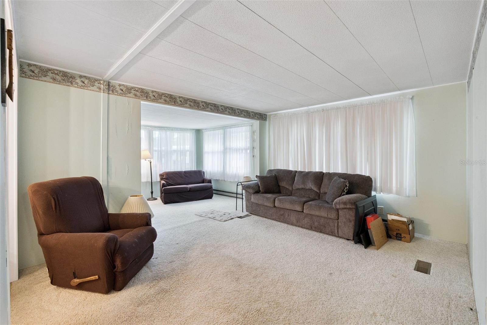 EUSTIS COUNTRY CLUB MANOR MHP UNIT 02A - Residential