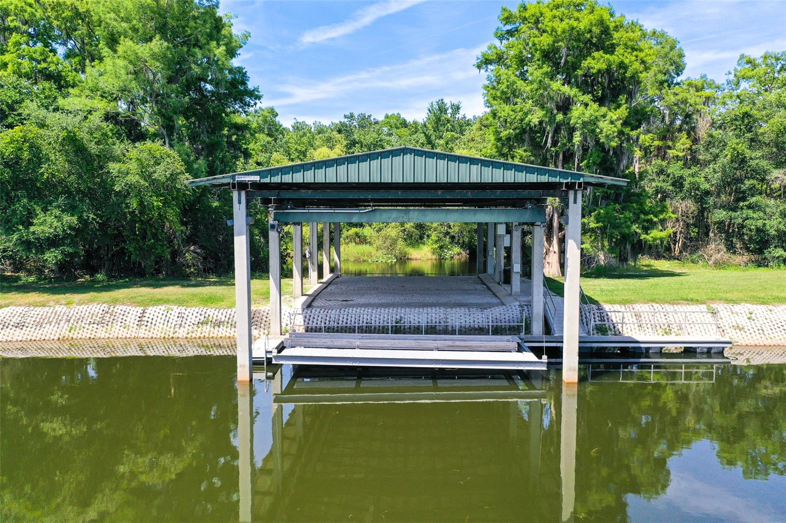 SHINGLE CREEK RESERVE AT THE OAKS PH 3 & 4 - Residential