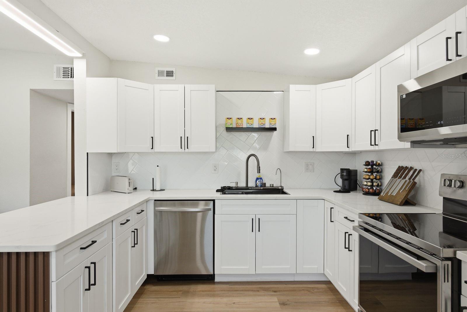 CRESTRIDGE 5TH ADD - Residential