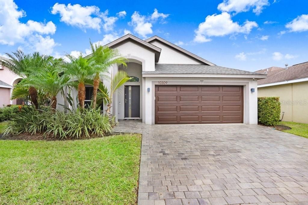 Photo of 10309 Seabridge Way, Tampa, FL 33626 (MLS # TB8336531)