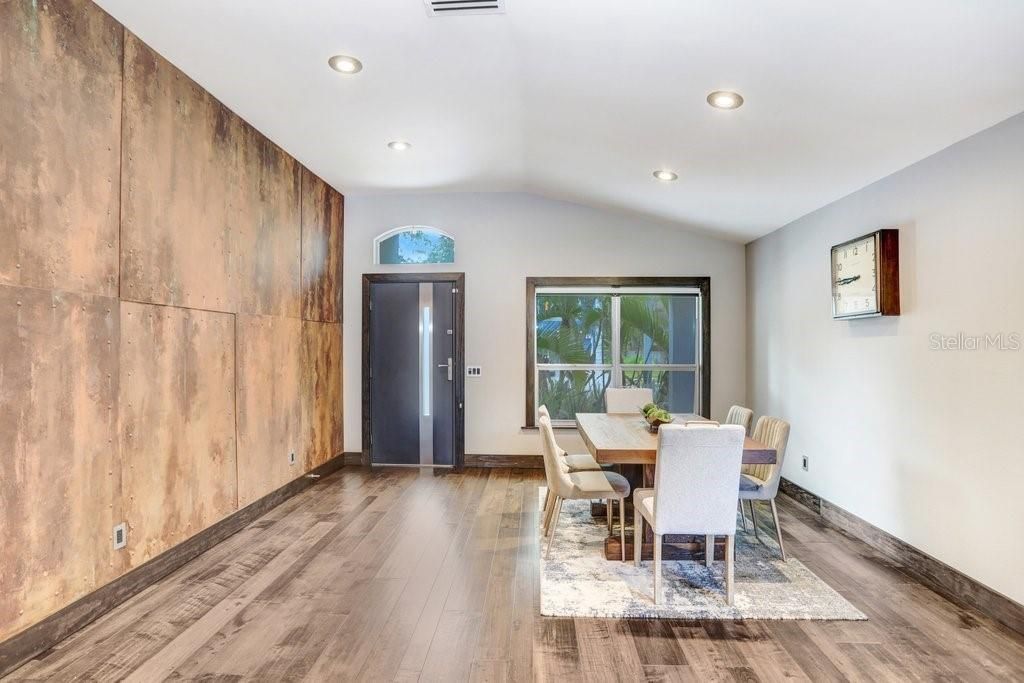 Photo of 10309 Seabridge Way, Tampa, FL 33626 (MLS # TB8336531)